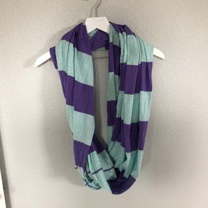 Lululemon scarf